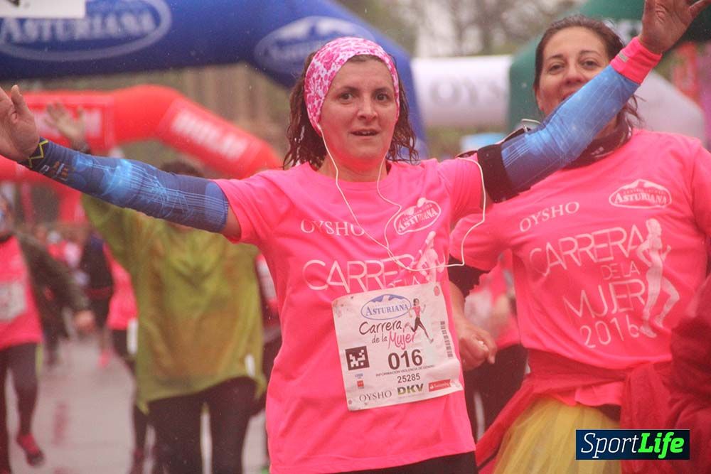 Galería Carrera de la Mujer Madrid Meta Arco Derecho 9.40 a 9.52