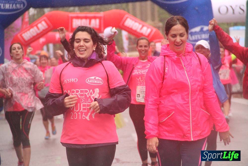 Galería Carrera de la Mujer Madrid Meta Arco Derecho 9.40 a 9.52