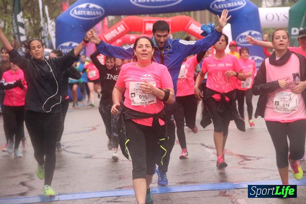 Galería Carrera de la Mujer Madrid Meta Arco Derecho 9.40 a 9.52