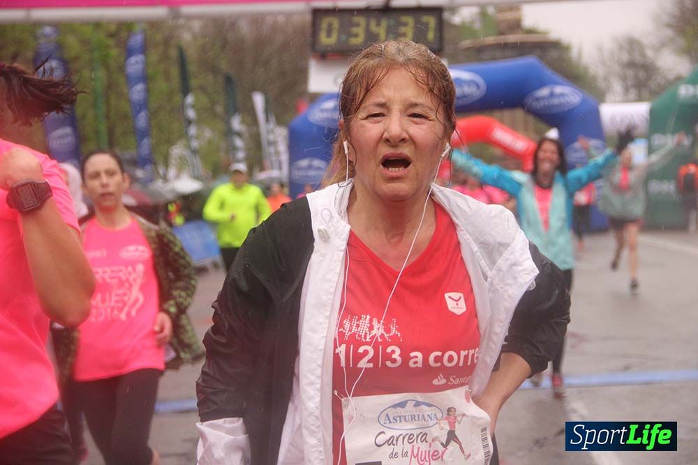 Galería Carrera de la Mujer Madrid Meta Arco Derecho 9.40 a 9.52