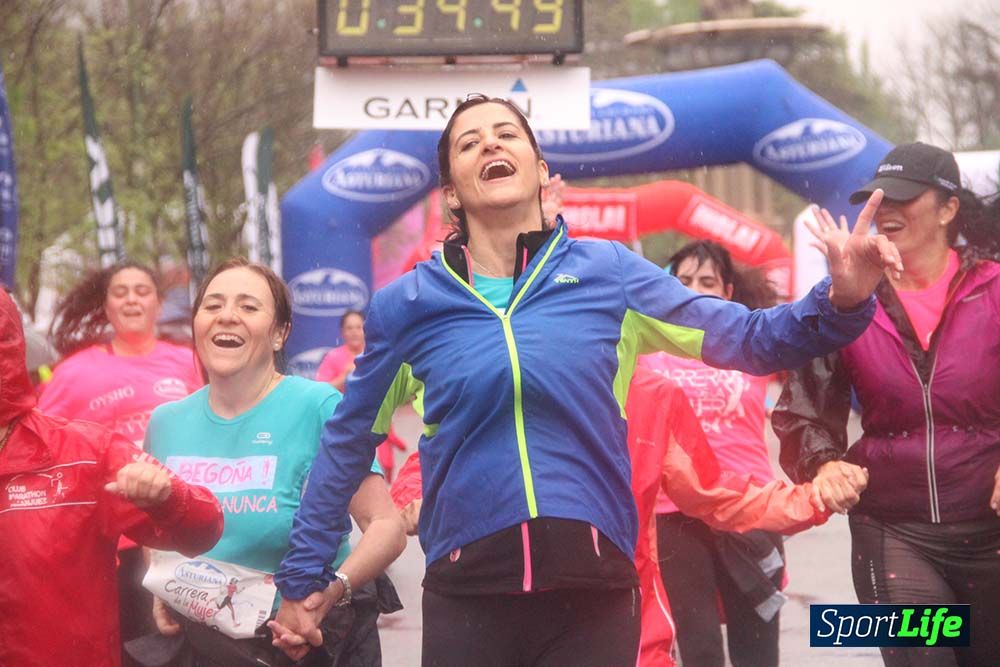 Galería Carrera de la Mujer Madrid Meta Arco Derecho 9.40 a 9.52