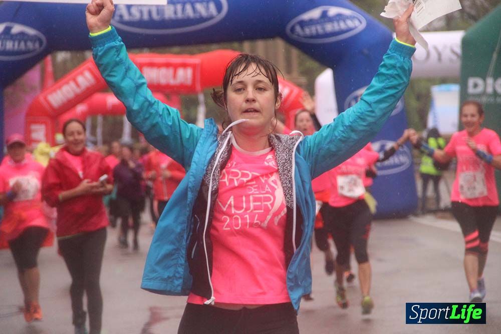 Galería Carrera de la Mujer Madrid Meta Arco Derecho 9.40 a 9.52