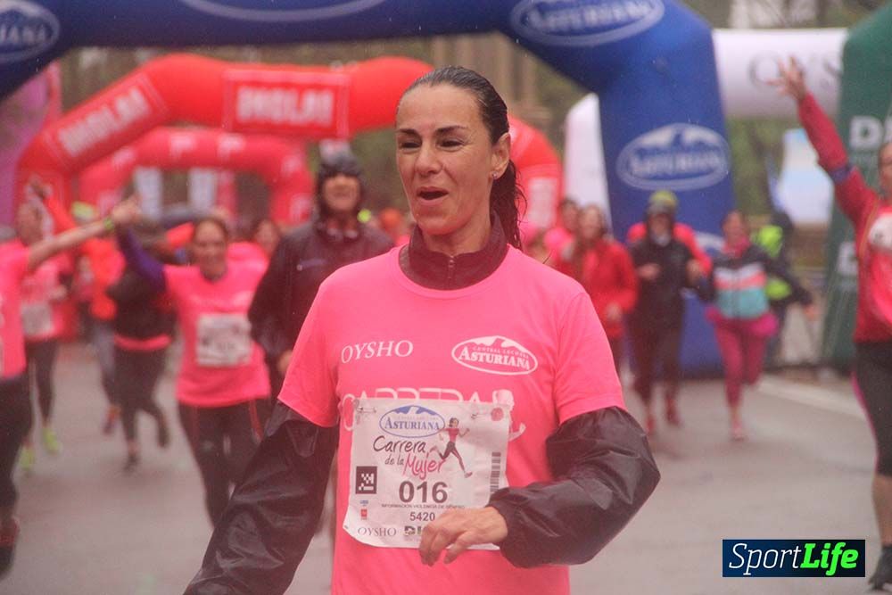 Galería Carrera de la Mujer Madrid Meta Arco Derecho 9.40 a 9.52