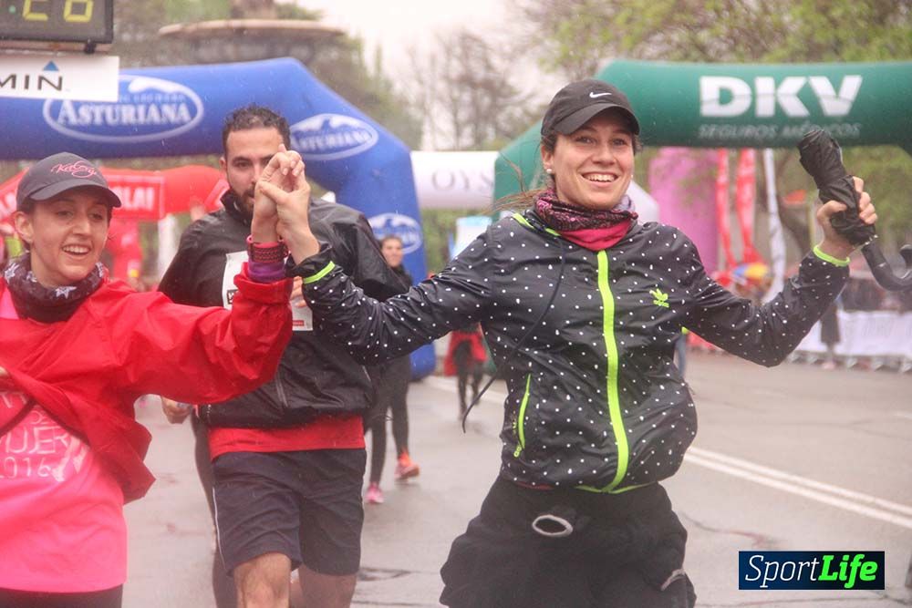 Galería Carrera de la Mujer Madrid Meta Arco Derecho 9.40 a 9.52