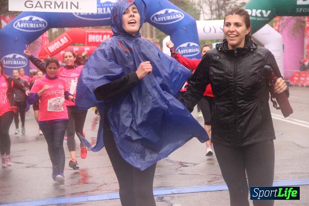 Galería Carrera de la Mujer Madrid Meta Arco Derecho 9.40 a 9.52