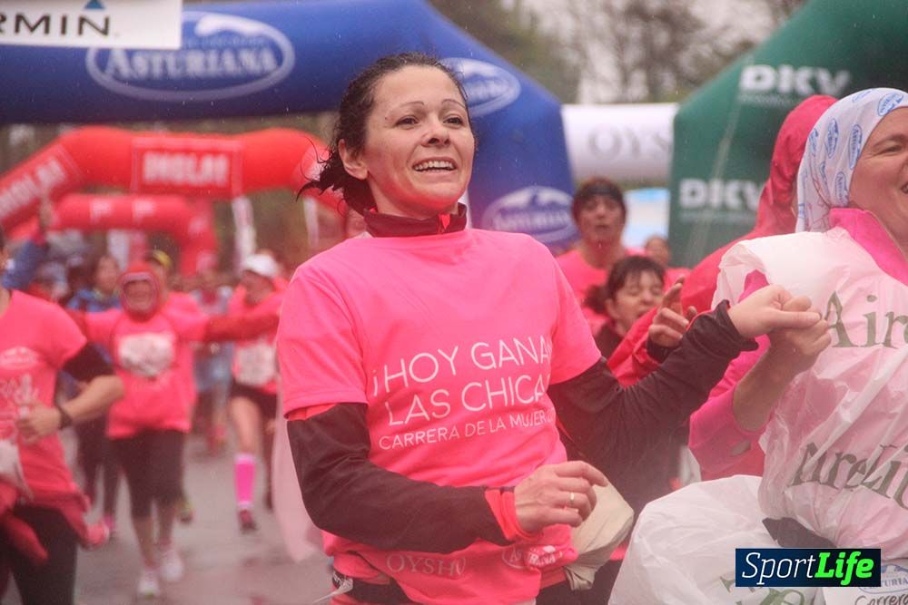 Galería Carrera de la Mujer Madrid Meta Arco Derecho 9.40 a 9.52