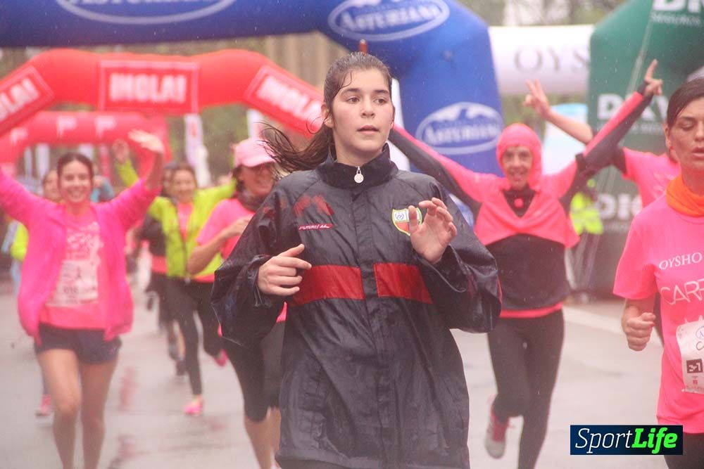 Galería Carrera de la Mujer Madrid Meta Arco Derecho 9.40 a 9.52