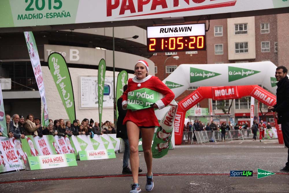 Galería de la Carrera de Papá Noel, ambiente, salida y entra en meta hasta el minuto 25