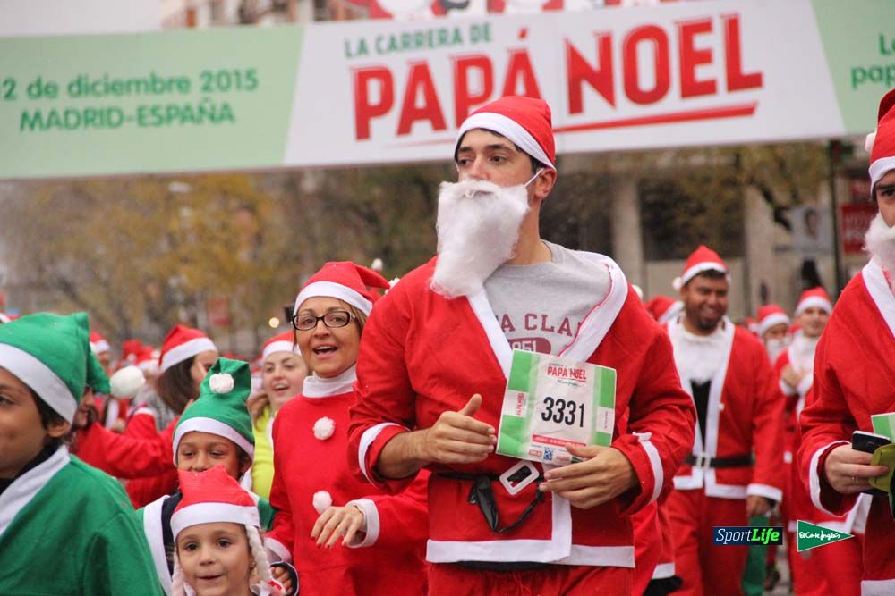 Galería de la Carrera de Papá Noel, ambiente, salida y entra en meta hasta el minuto 25