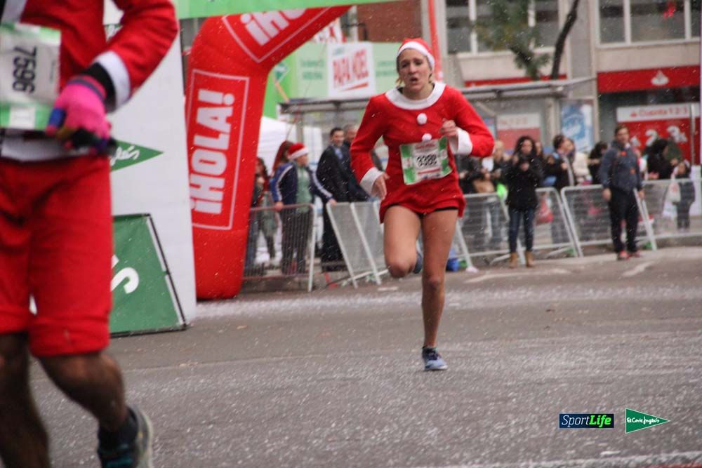 Galería de la Carrera de Papá Noel, ambiente, salida y entra en meta hasta el minuto 25