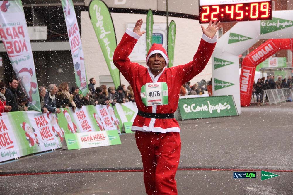 Galería de la Carrera de Papá Noel, ambiente, salida y entra en meta hasta el minuto 25