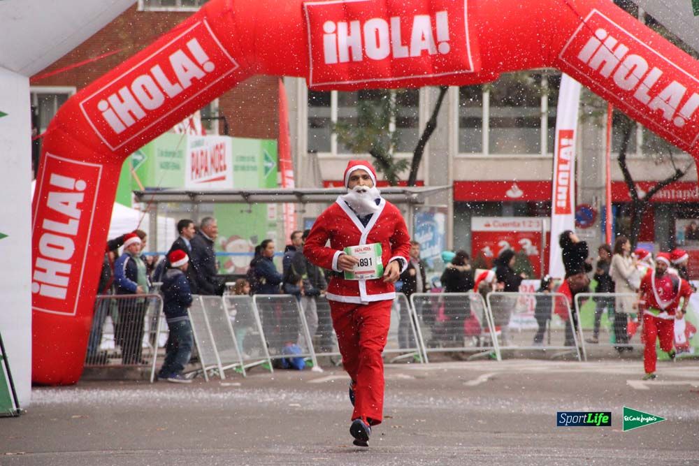 Galería de la Carrera de Papá Noel, ambiente, salida y entra en meta hasta el minuto 25