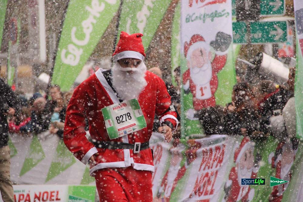 Galería de la Carrera de Papá Noel, ambiente, salida y entra en meta hasta el minuto 25