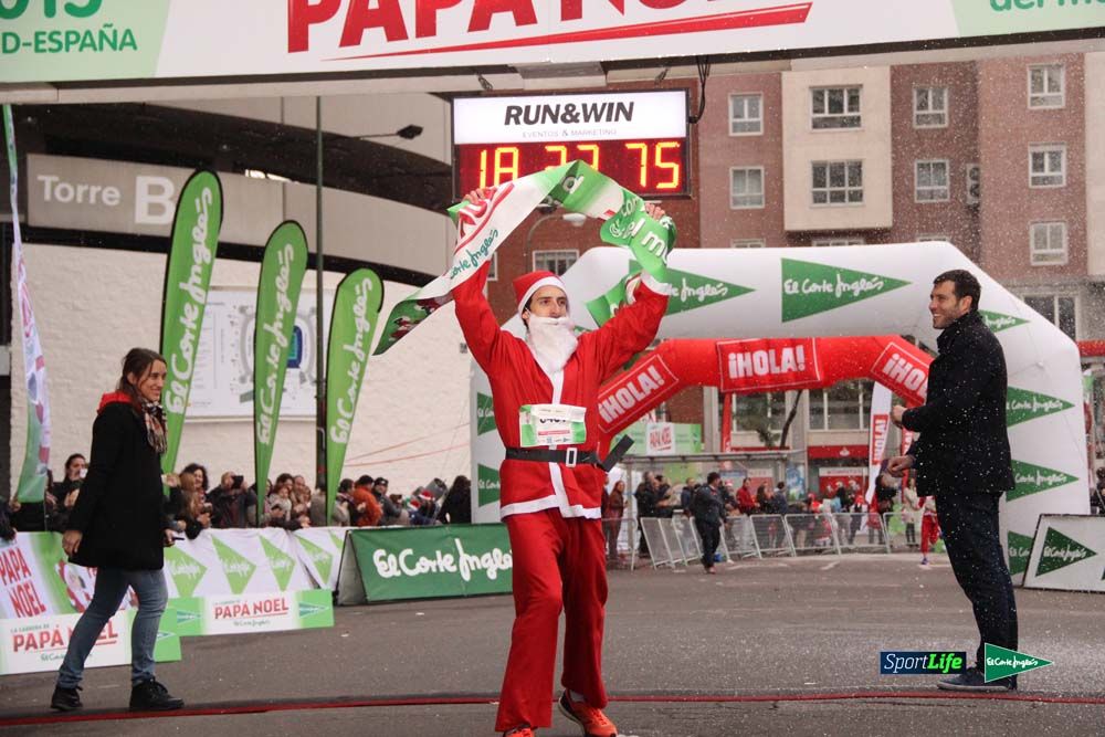 Galería de la Carrera de Papá Noel, ambiente, salida y entra en meta hasta el minuto 25