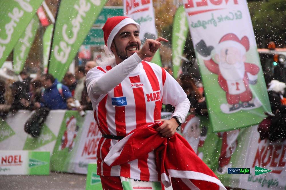 Galería de la Carrera de Papá Noel, ambiente, salida y entra en meta hasta el minuto 25