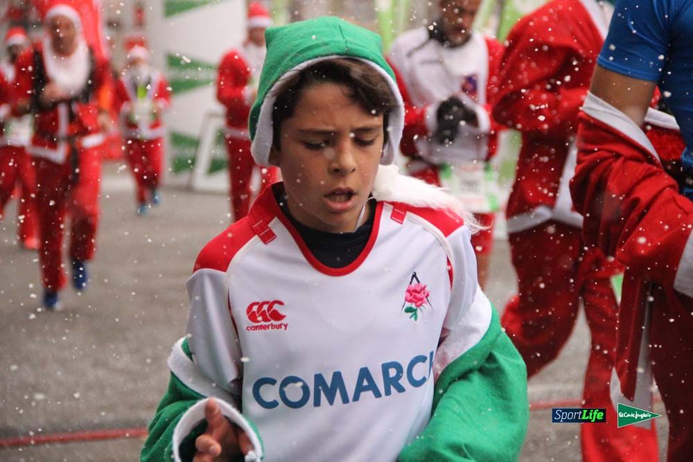 Galería de la Carrera de Papá Noel, ambiente, salida y entra en meta hasta el minuto 25