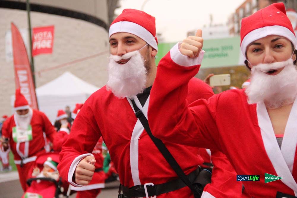 Galería de la Carrera de Papá Noel, ambiente, salida y entra en meta hasta el minuto 25