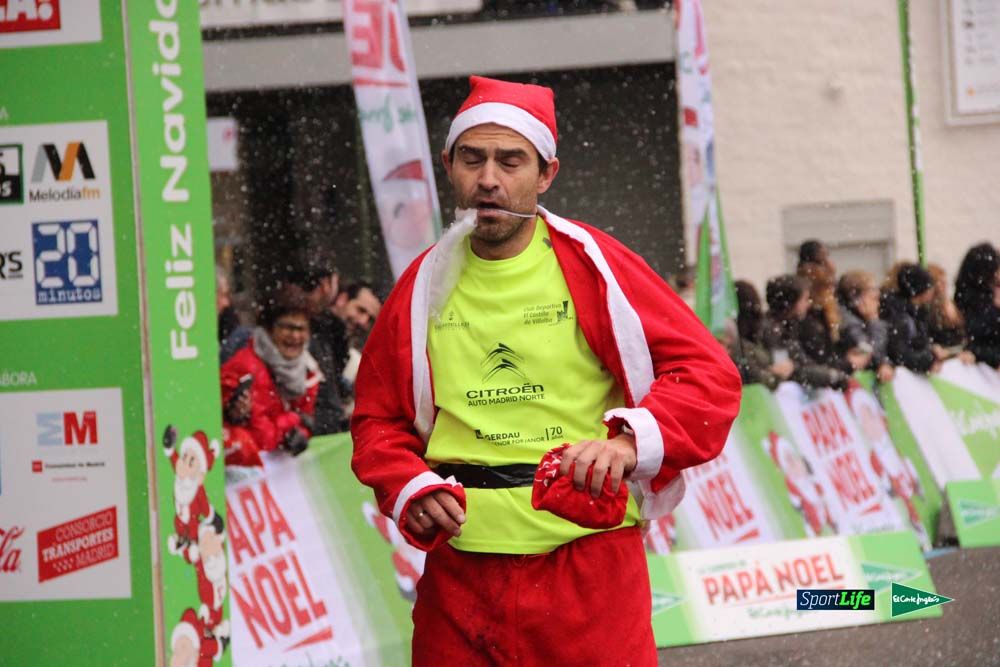 Galería de la Carrera de Papá Noel, ambiente, salida y entra en meta hasta el minuto 25
