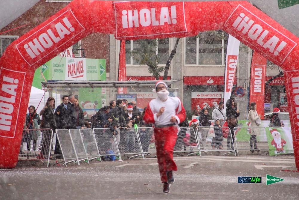 Galería de la Carrera de Papá Noel, ambiente, salida y entra en meta hasta el minuto 25