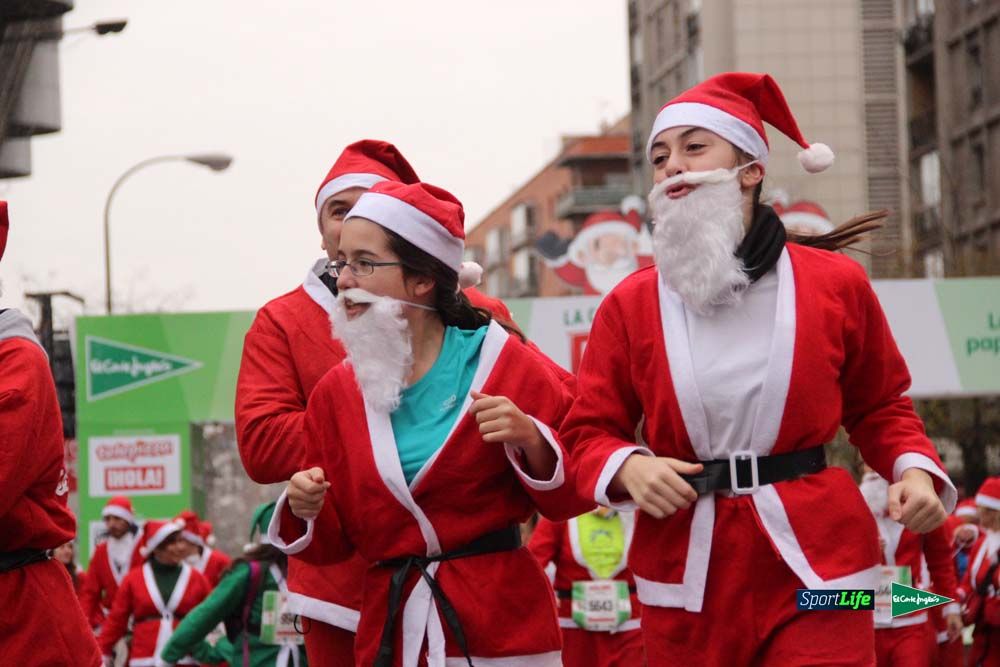 Galería de la Carrera de Papá Noel, ambiente, salida y entra en meta hasta el minuto 25