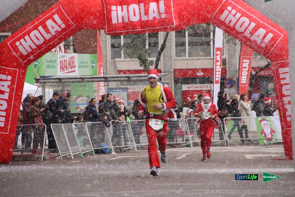 Galería de la Carrera de Papá Noel, ambiente, salida y entra en meta hasta el minuto 25