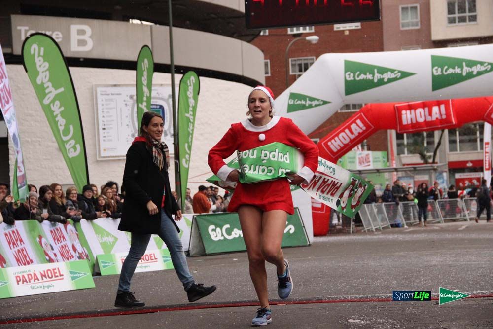 Galería de la Carrera de Papá Noel, ambiente, salida y entra en meta hasta el minuto 25