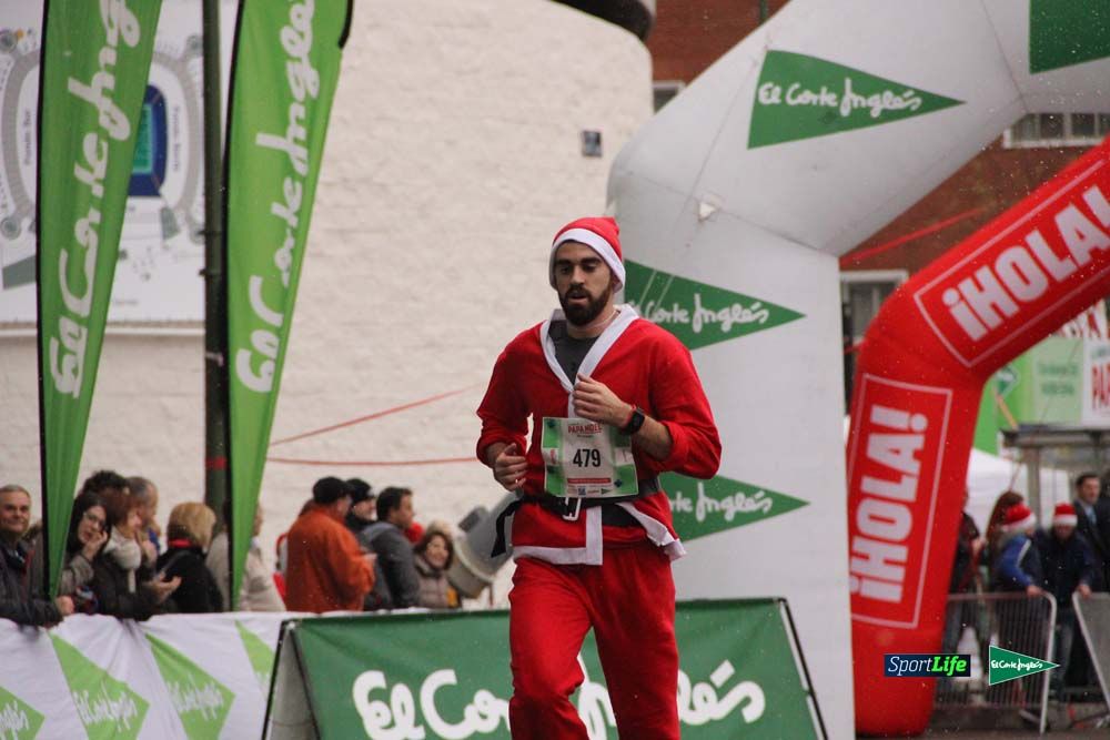 Galería de la Carrera de Papá Noel, ambiente, salida y entra en meta hasta el minuto 25