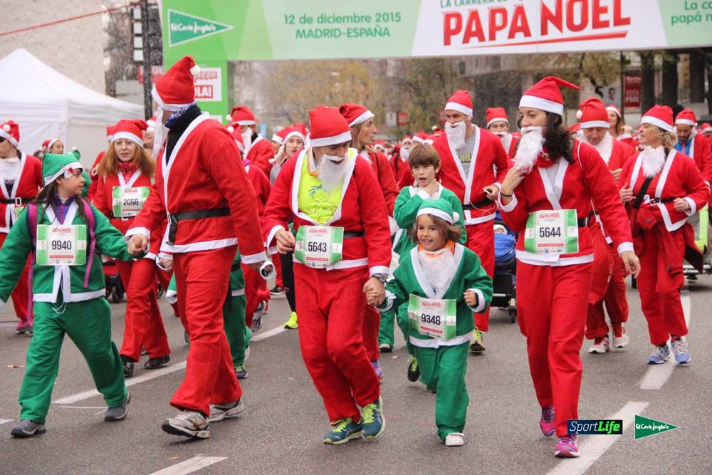 Galería de la Carrera de Papá Noel, ambiente, salida y entra en meta hasta el minuto 25