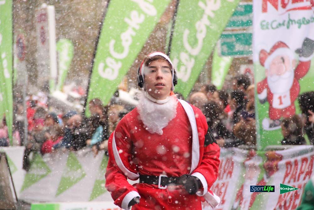 Galería de la Carrera de Papá Noel, ambiente, salida y entra en meta hasta el minuto 25