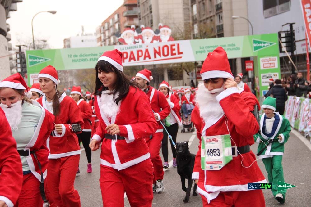 Galería de la Carrera de Papá Noel, ambiente, salida y entra en meta hasta el minuto 25