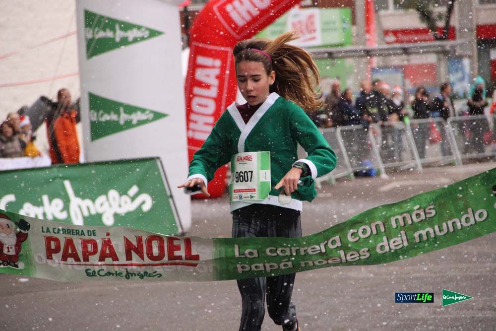 Galería de la Carrera de Papá Noel, ambiente, salida y entra en meta hasta el minuto 25