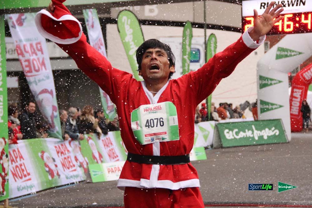 Galería de la Carrera de Papá Noel, ambiente, salida y entra en meta hasta el minuto 25