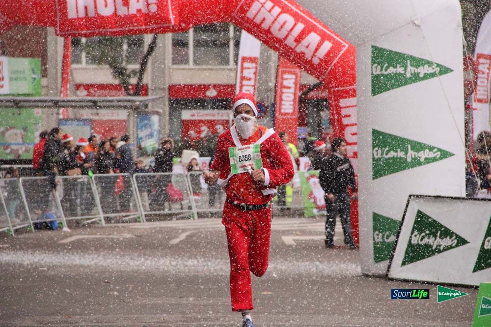 Galería de la Carrera de Papá Noel, ambiente, salida y entra en meta hasta el minuto 25