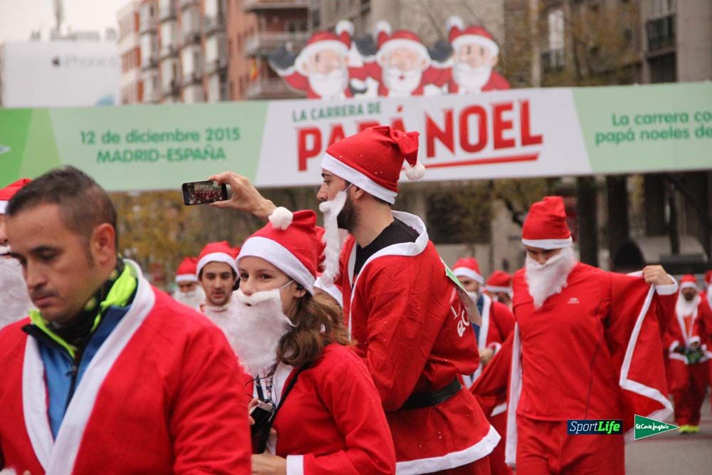 Galería de la Carrera de Papá Noel, ambiente, salida y entra en meta hasta el minuto 25