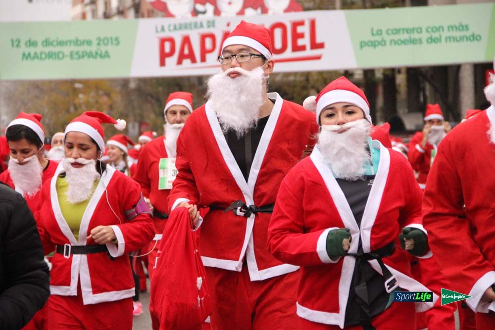 Galería de la Carrera de Papá Noel, ambiente, salida y entra en meta hasta el minuto 25