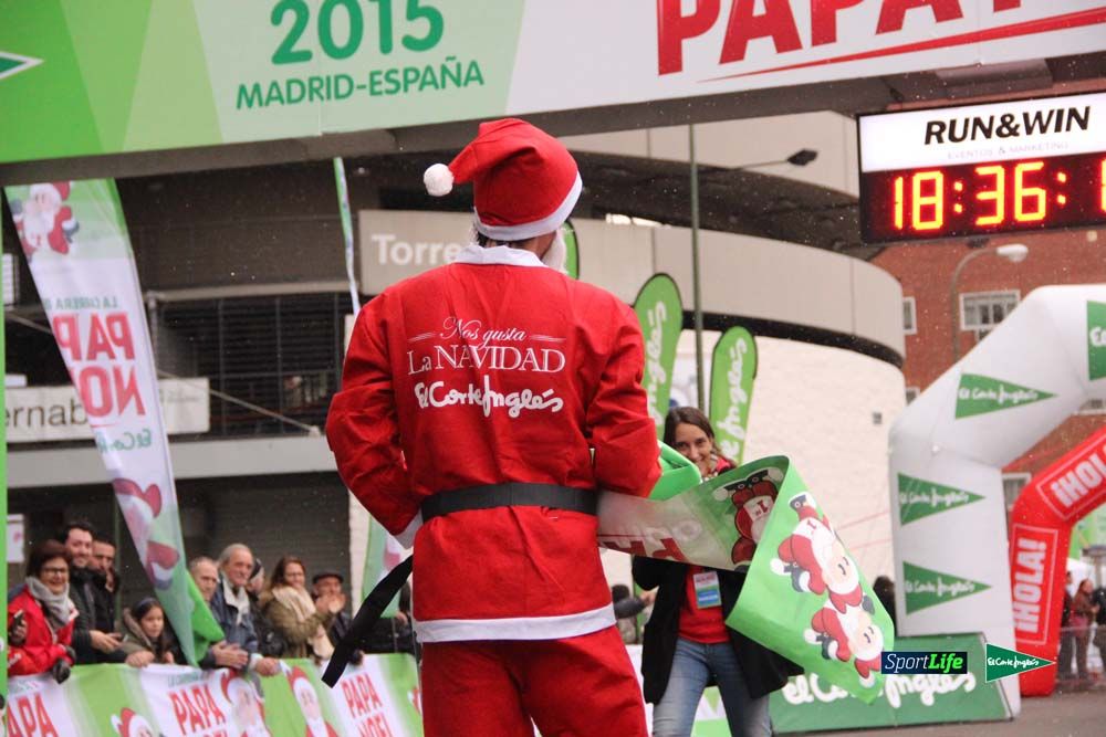 Galería de la Carrera de Papá Noel, ambiente, salida y entra en meta hasta el minuto 25