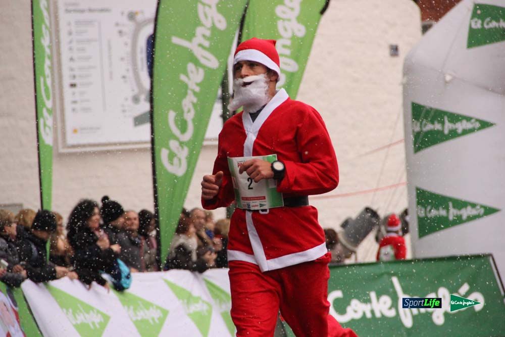 Galería de la Carrera de Papá Noel, ambiente, salida y entra en meta hasta el minuto 25