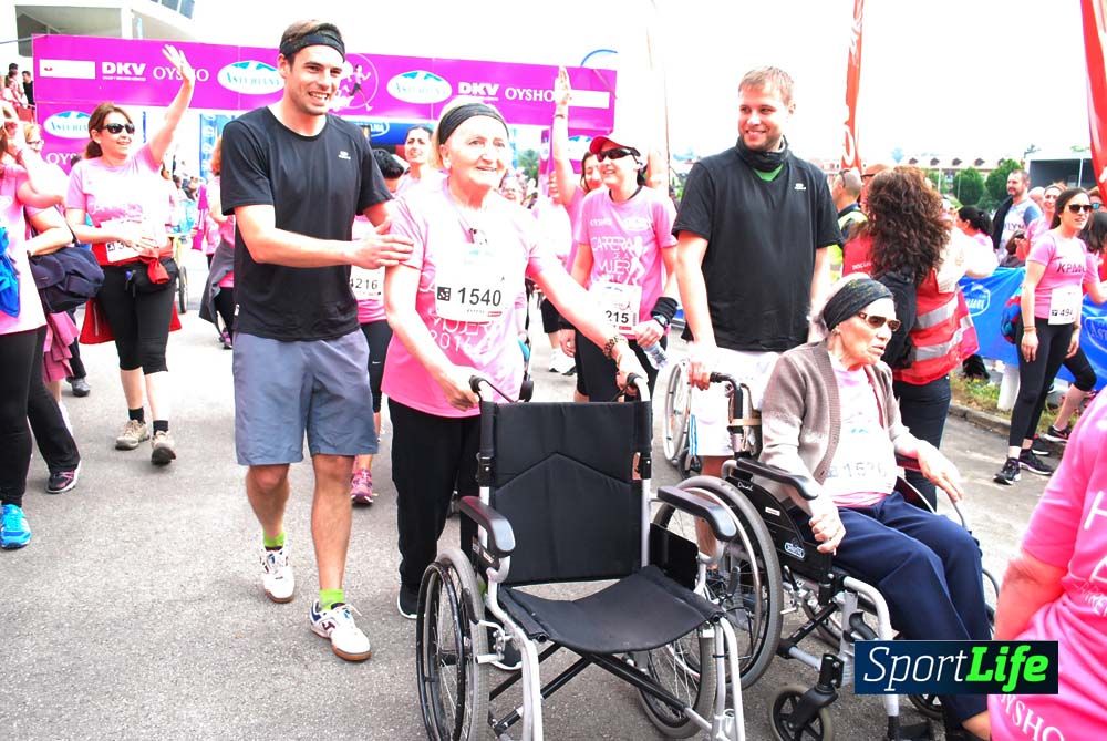 Carrera de la Mujer Gijón meta 6 (de 1h 01 a 1h 10)