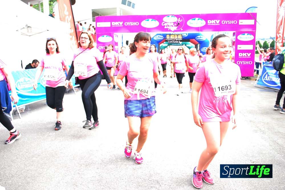 Carrera de la Mujer Gijón meta 6 (de 1h 01 a 1h 10)