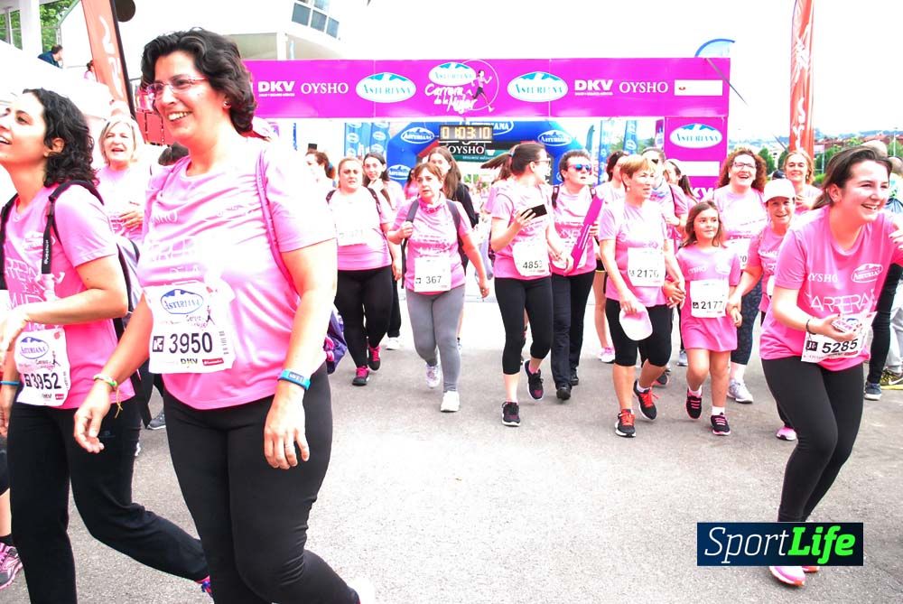 Carrera de la Mujer Gijón meta 6 (de 1h 01 a 1h 10)