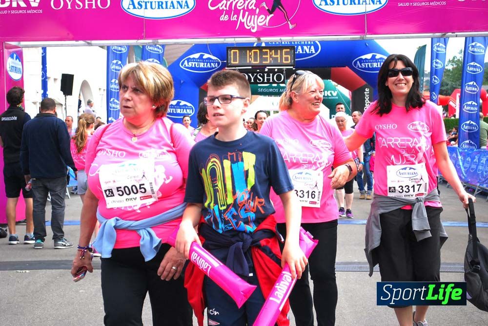 Carrera de la Mujer Gijón meta 6 (de 1h 01 a 1h 10)