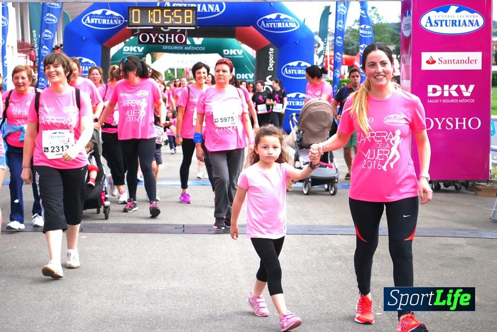 Carrera de la Mujer Gijón meta 6 (de 1h 01 a 1h 10)