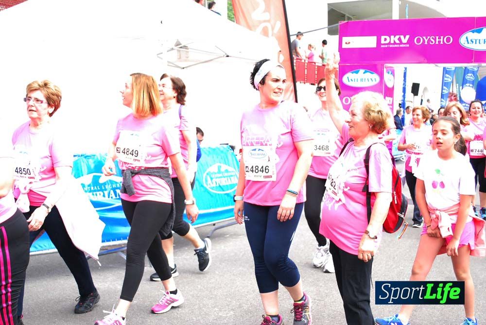 Carrera de la Mujer Gijón meta 6 (de 1h 01 a 1h 10)