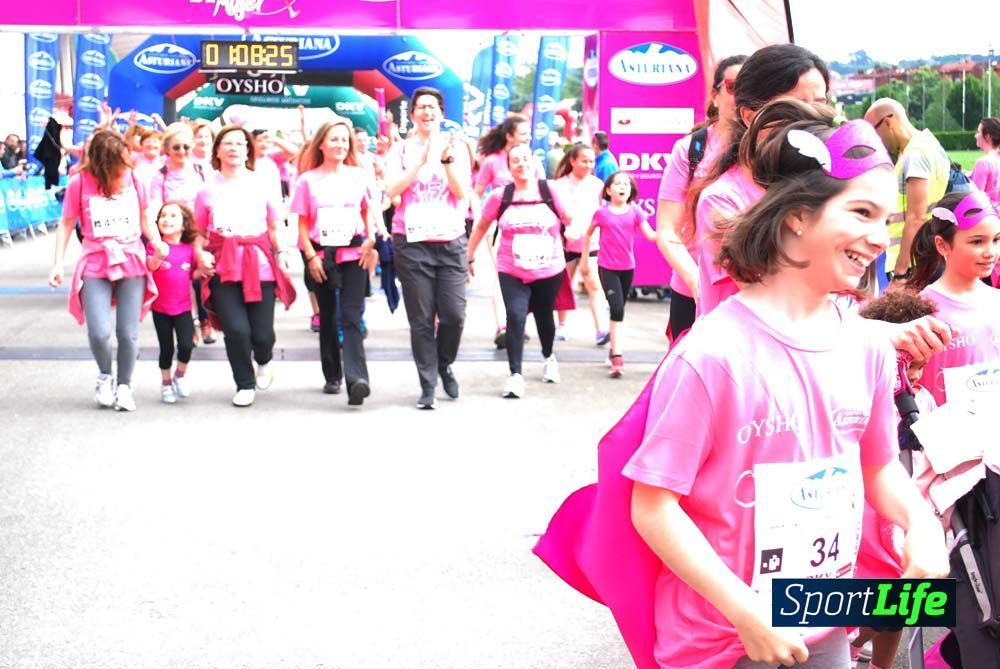 Carrera de la Mujer Gijón meta 6 (de 1h 01 a 1h 10)
