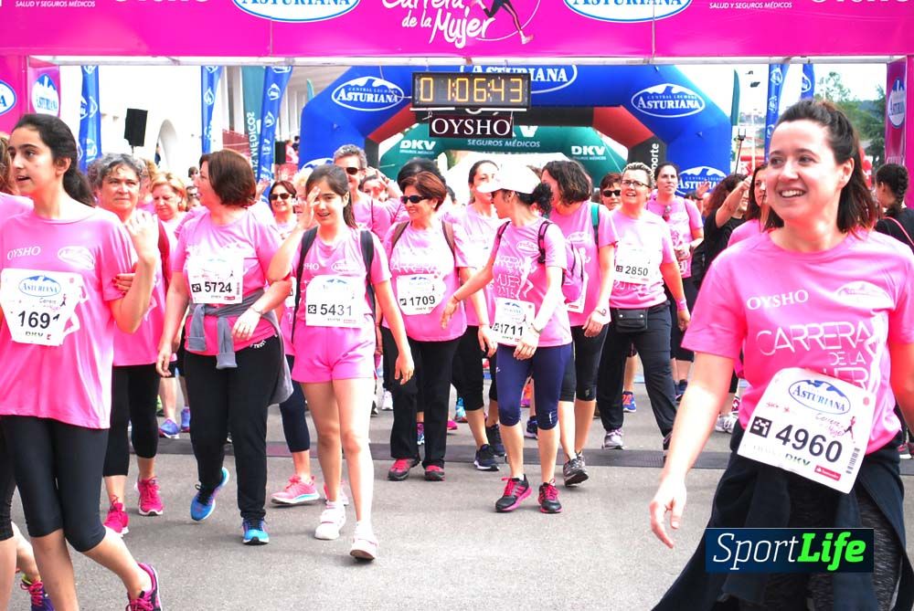 Carrera de la Mujer Gijón meta 6 (de 1h 01 a 1h 10)