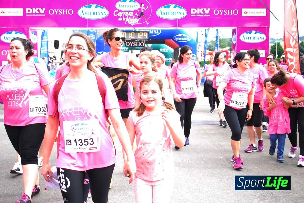 Carrera de la Mujer Gijón meta 6 (de 1h 01 a 1h 10)