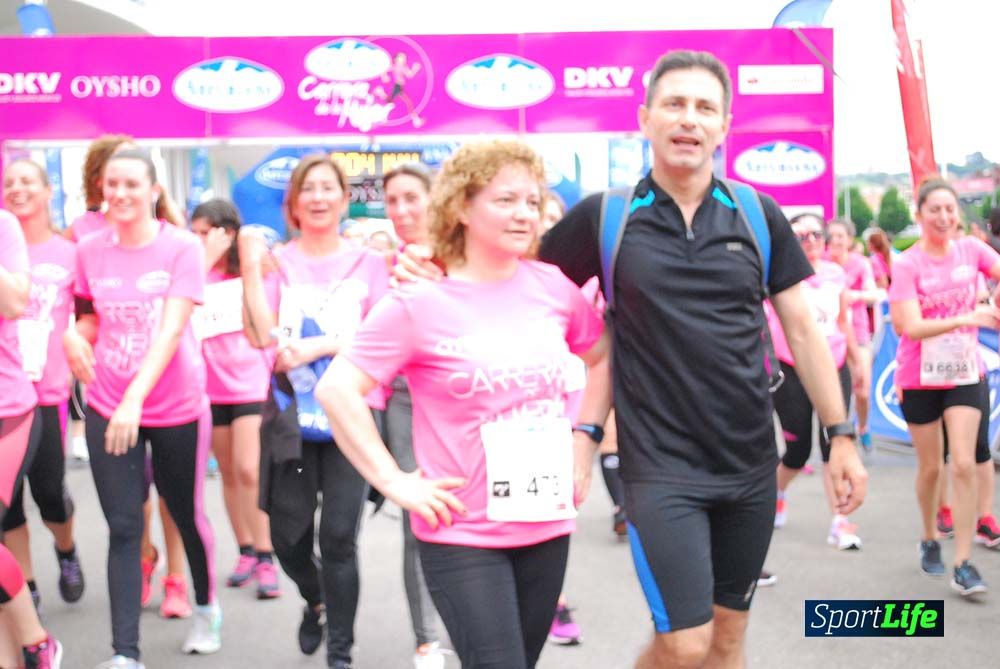 Carrera de la Mujer de Gijón meta 3 (de 41:44 a 45:40))