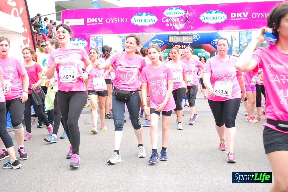 Carrera de la Mujer de Gijón meta 3 (de 41:44 a 45:40))