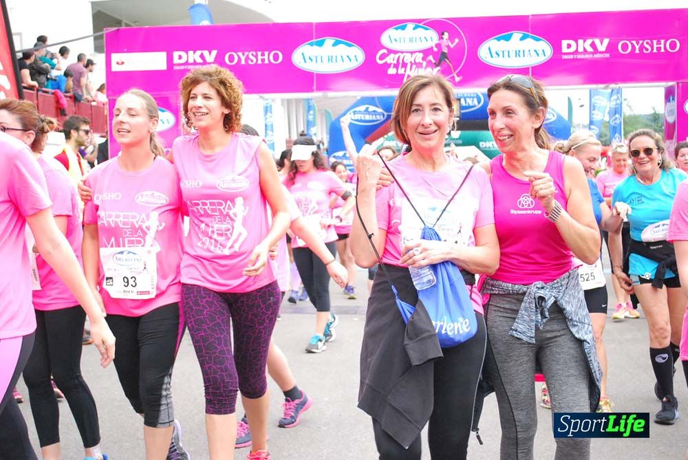Carrera de la Mujer de Gijón meta 3 (de 41:44 a 45:40))