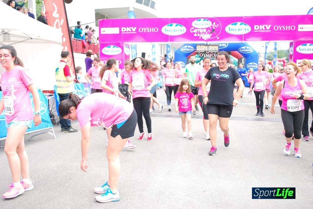 Carrera de la Mujer de Gijón meta 3 (de 41:44 a 45:40))